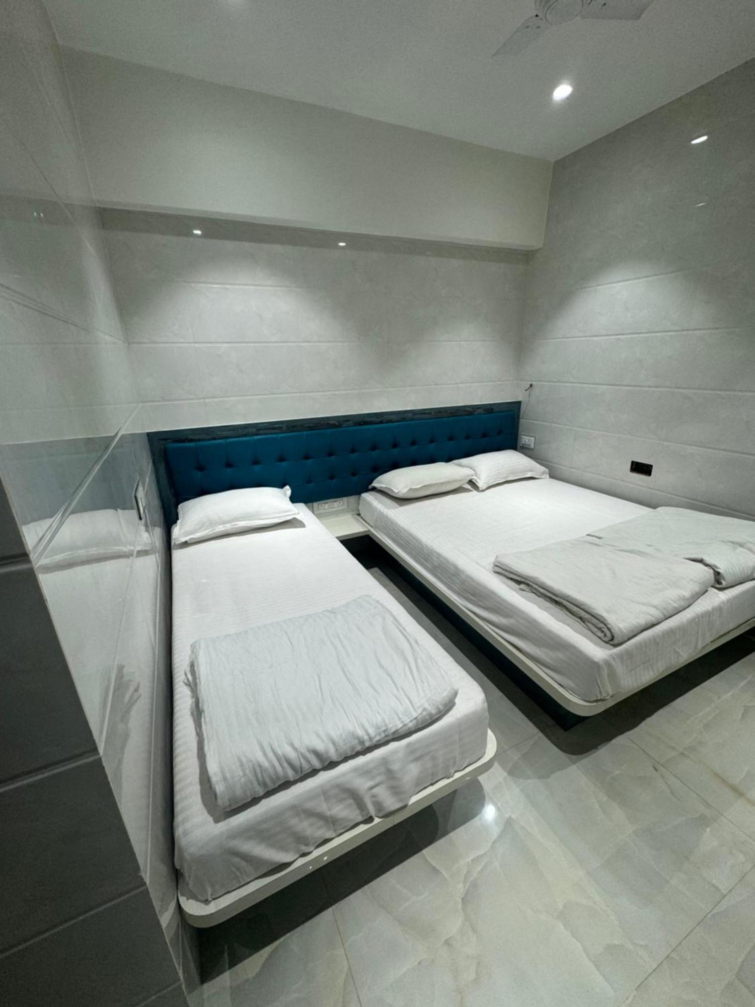 Backpackers Villa Mumbai Exterior photo