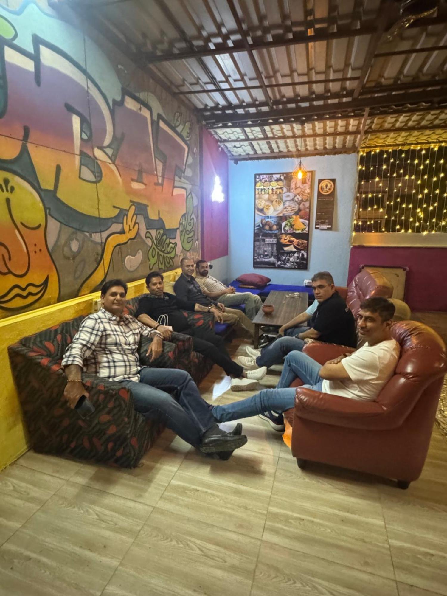 Backpackers Villa Mumbai Exterior photo